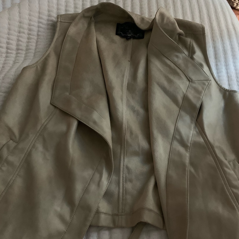 Mo-ka faux leather tan vest